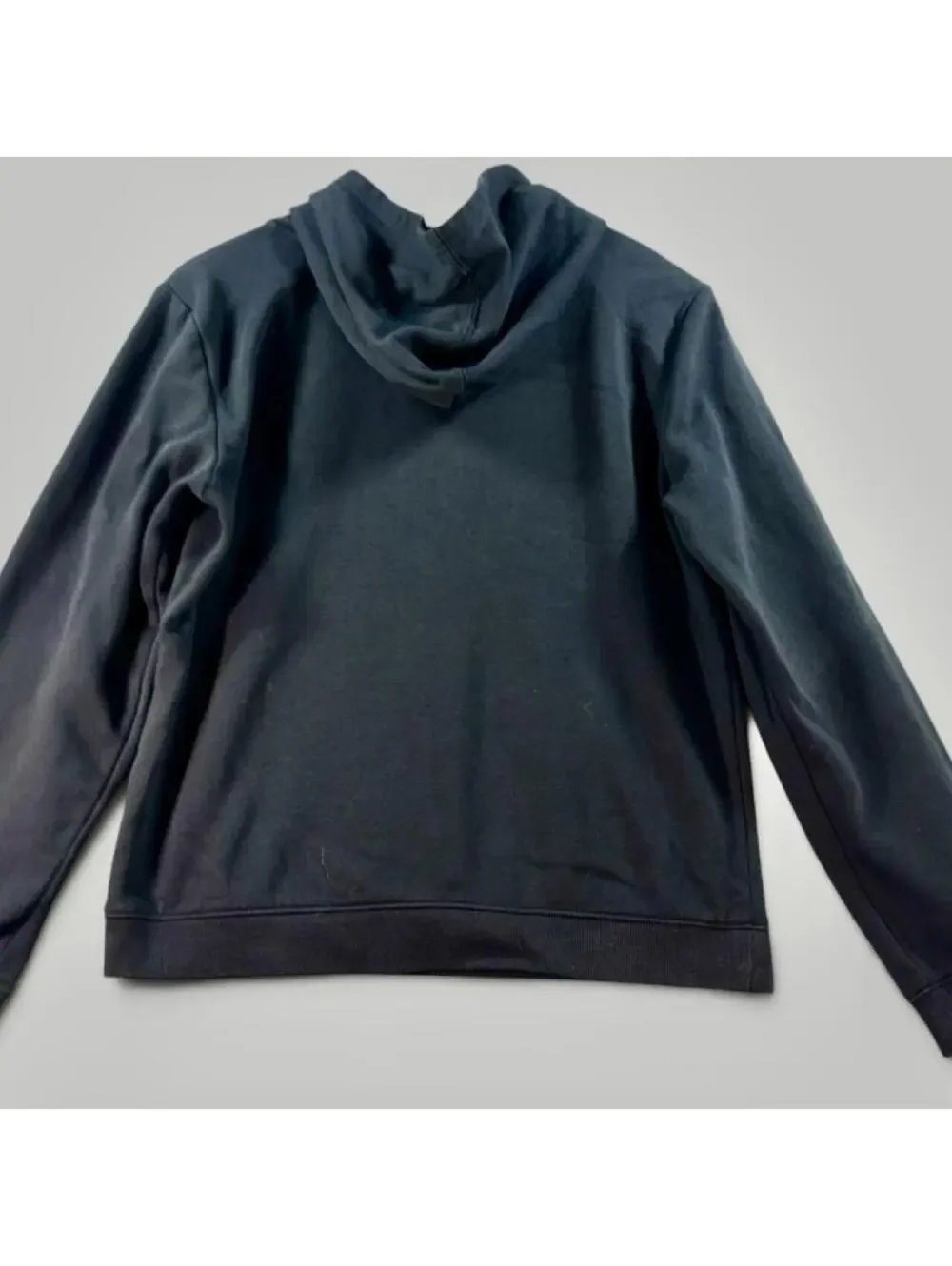 Under Armour Black Camo Graphic Hoodie – Youth XL